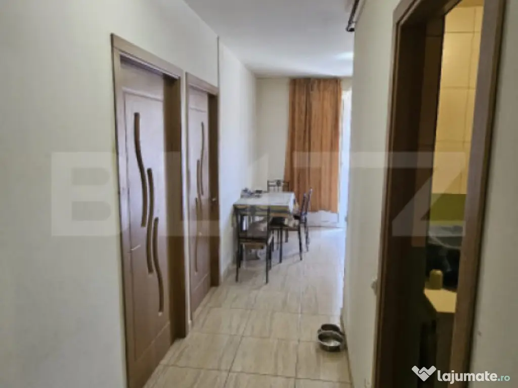 Apartament decomandat cu 3 camere, 53 mp utili, parcare, zon