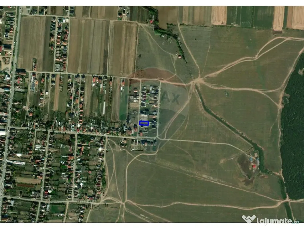 De vânzare teren intravilan cu fundație și proiect de ... 