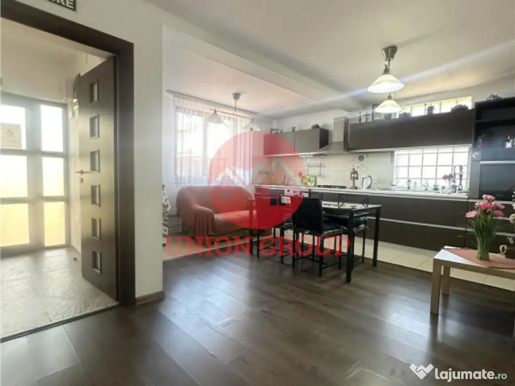 Pensiune Moderna si Profitabila in Vama Veche - Business la