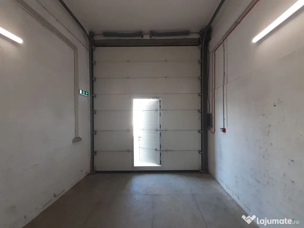 Hala 1336mp, in Pipera, in apropiere de giratoriu 