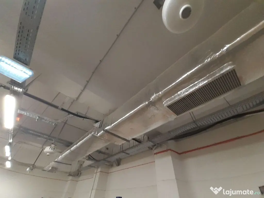 Hala 1336mp, in Pipera, in apropiere de giratoriu 