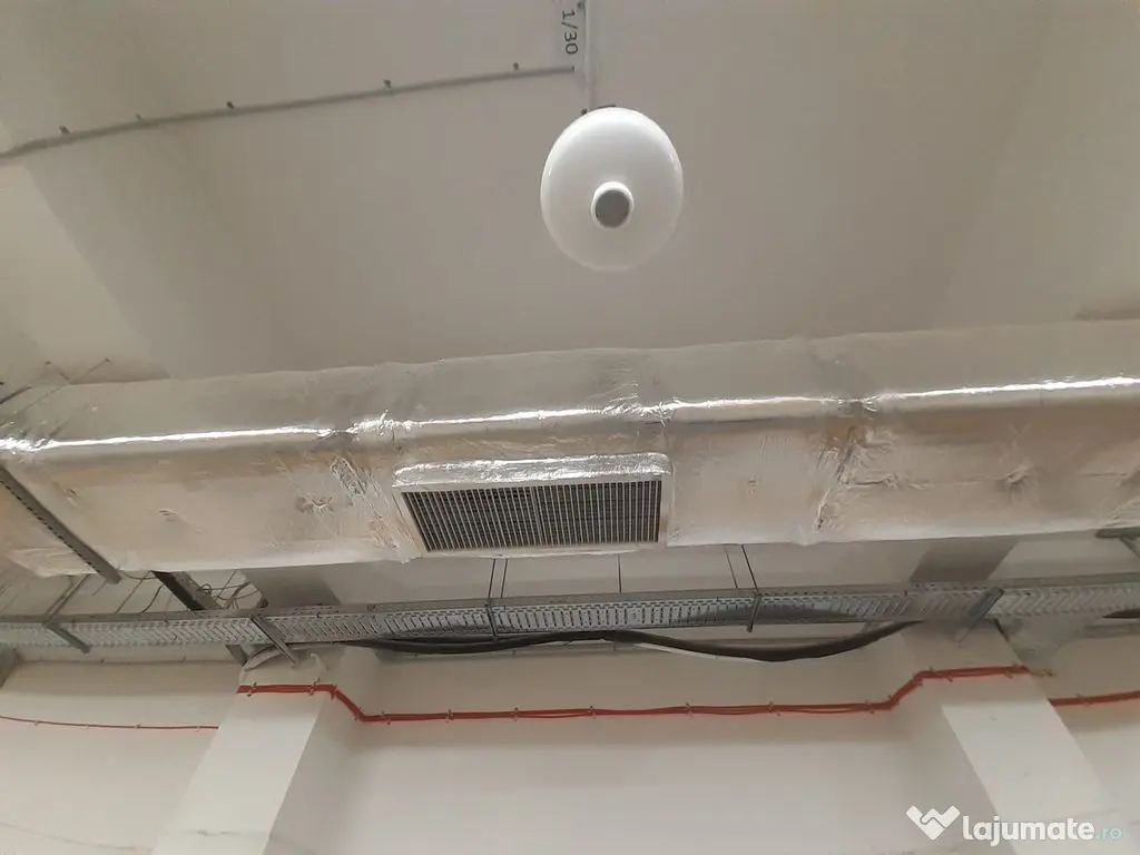 Hala 1336mp, in Pipera, in apropiere de giratoriu 