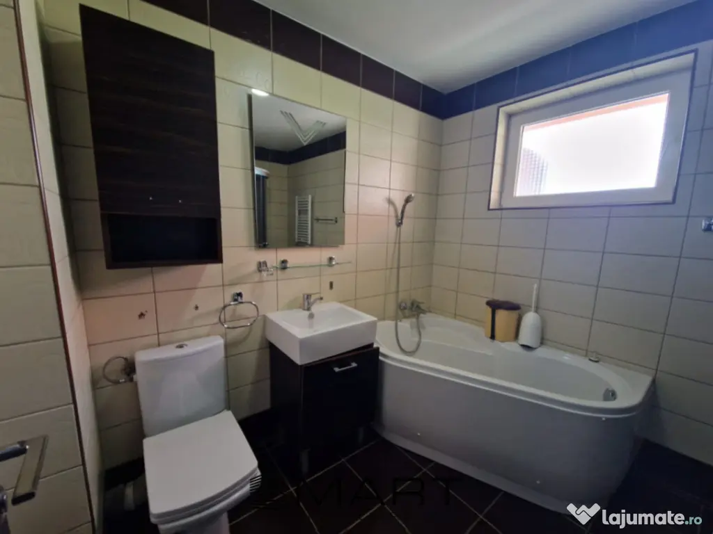 Apartament cu 3 camere in zona Supeco 