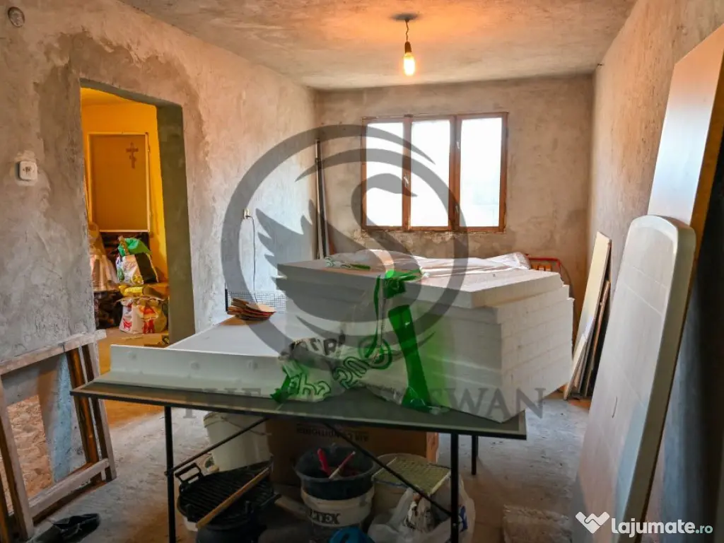 Casa de vanzare | Zona Mitica Apostol, Ploiești | Comisi... 