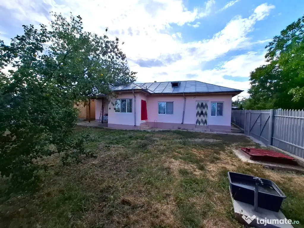 Casa si teren de vanzare Blidari - Cotesti