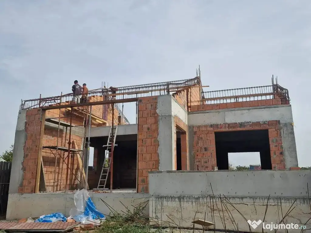 Vila unifamiliala construita corect in Cernica cu acces u... 