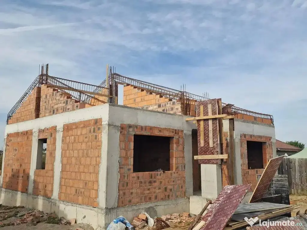 Vila unifamiliala construita corect in Cernica cu acces u... 