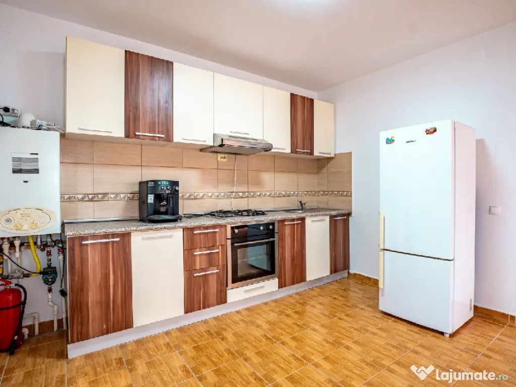 2 vile individuale cu foișor și grădină | 740 mp teren 