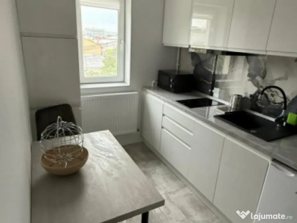 Apartament 2 camere - zona Faleza Nord 