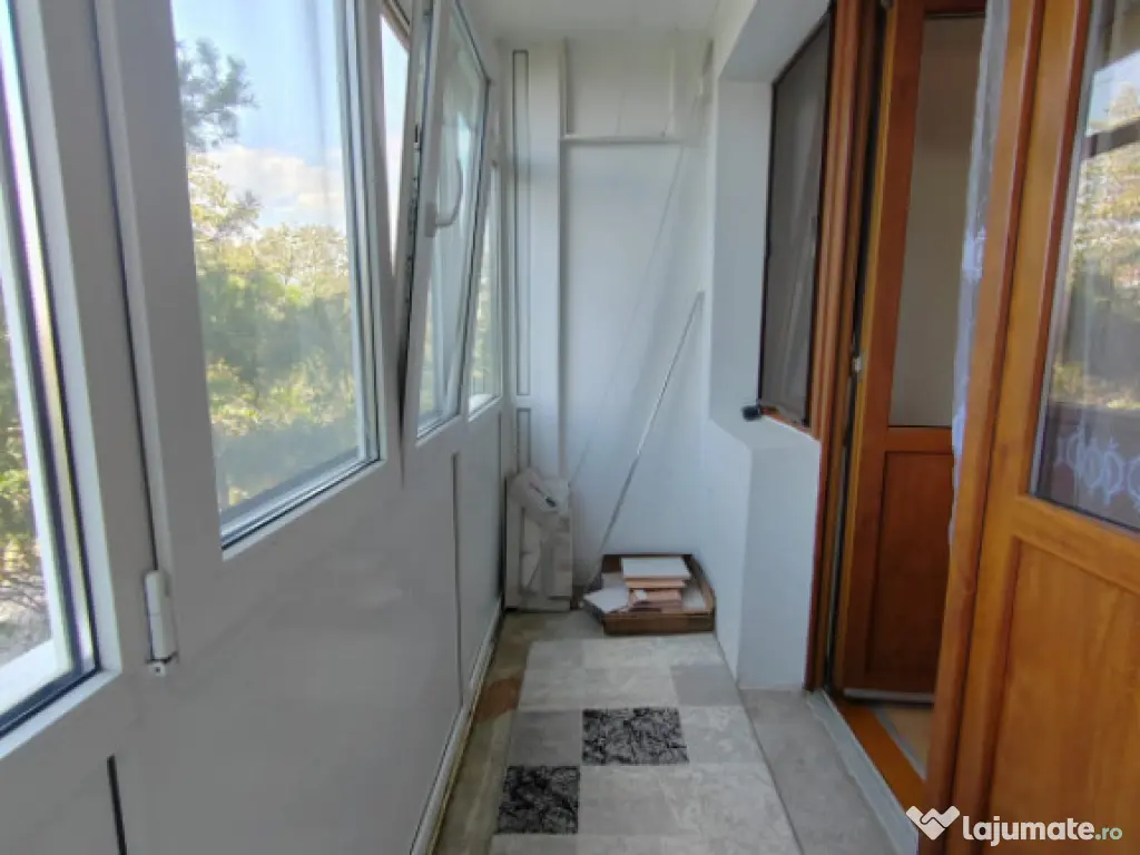 Apartament 3 camere, etajul 3/9, zona Nord- Spitalul Judetea 