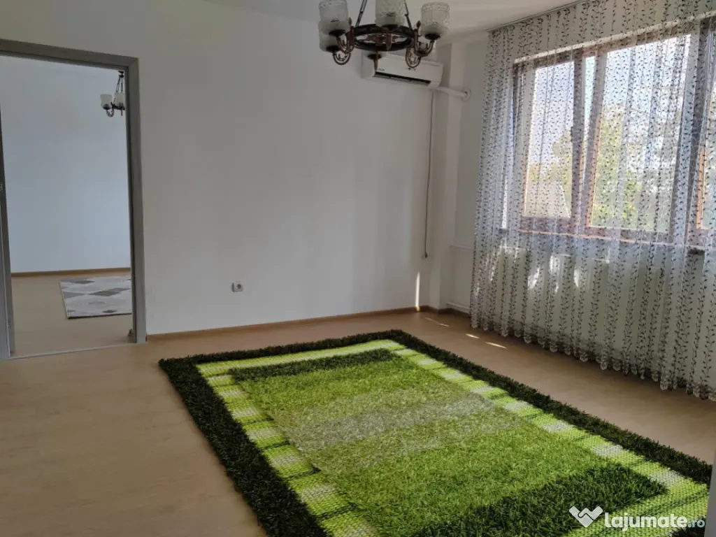 Apartament 3 camere, etajul 3/9, zona Nord- Spitalul Judetea 
