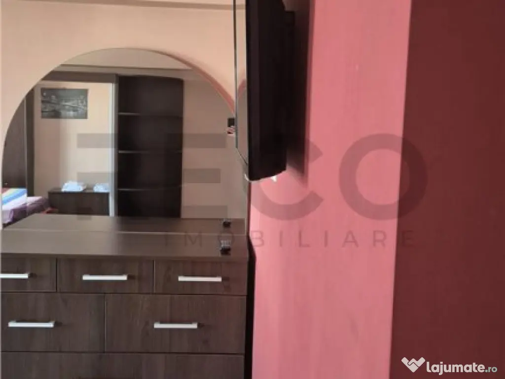 RECO Apartament cu 3 camere in Oradea Decebal 