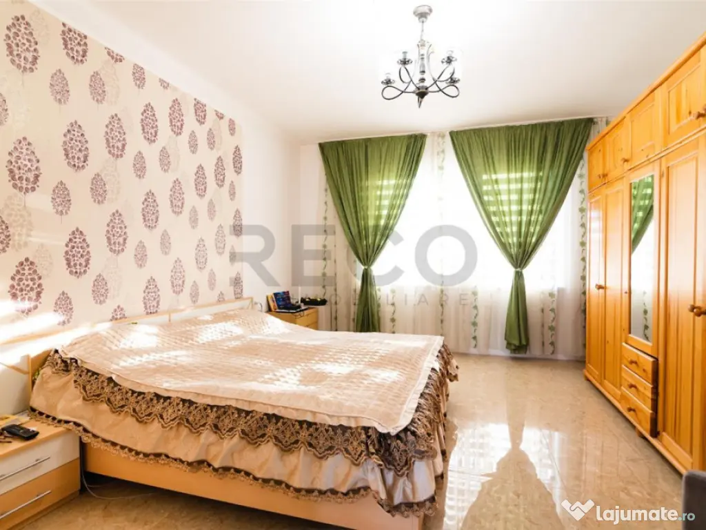 RECO Casa de 4 camere Santandrei 