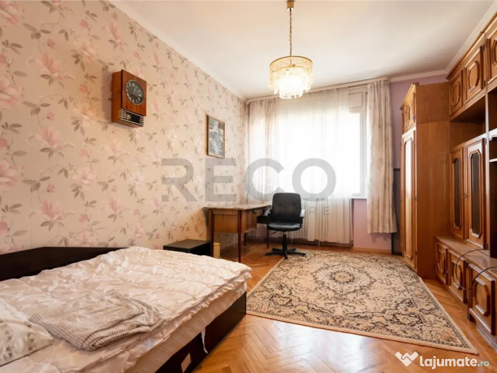 RECO apartament cu 3 camere in zona ultracentrala 