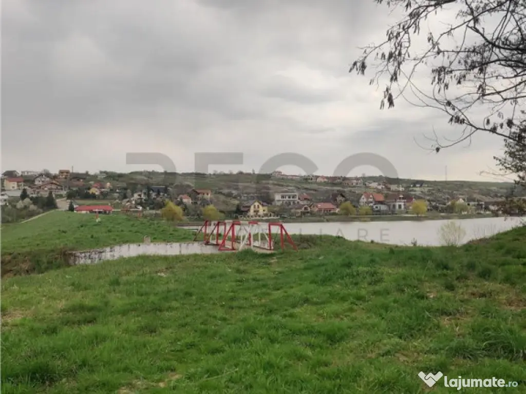 RECO . TEREN INTRAVILAN PALEU