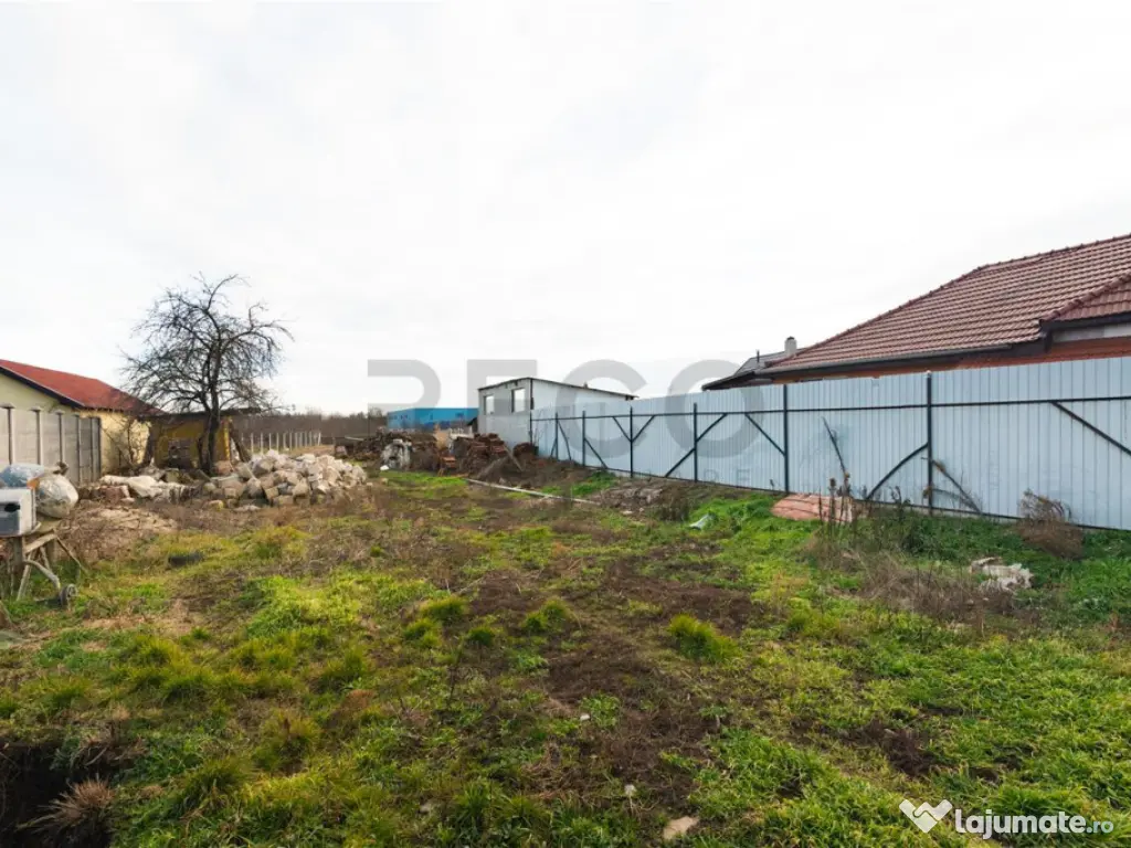 Teren intravilan cu toate utilitatile in Bors