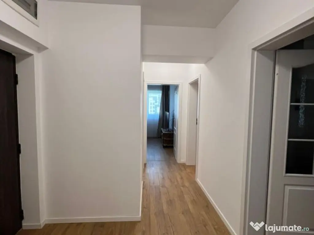 Apartament 2 camere mobilat si utilat Straulesti 