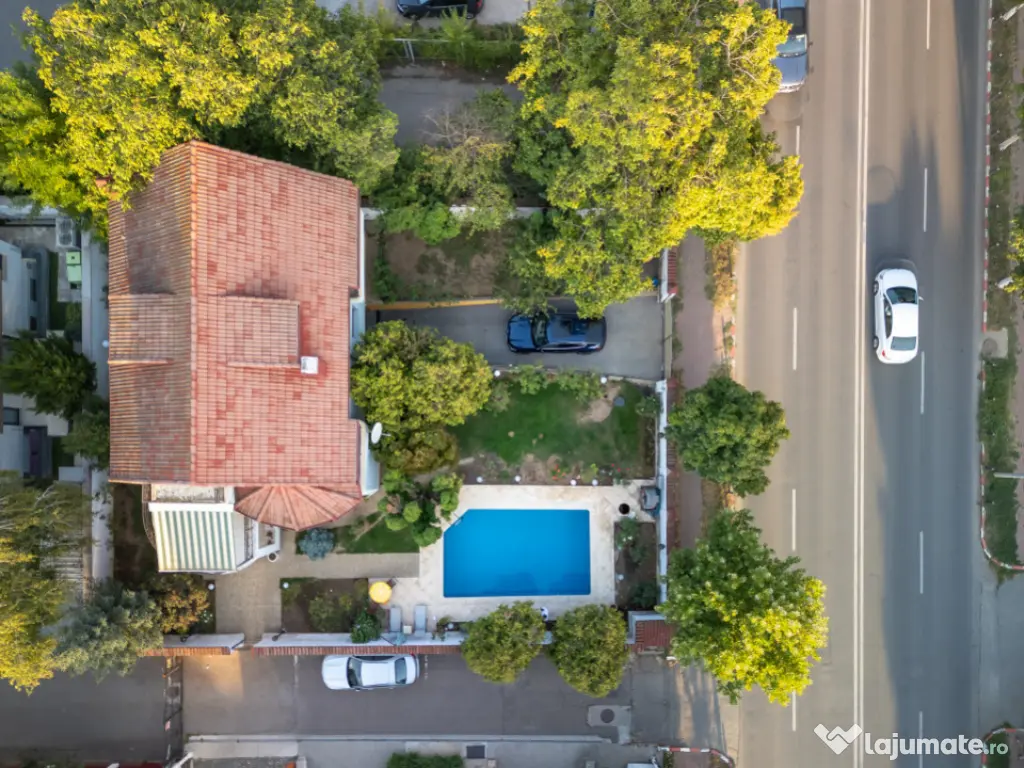 Vilă individuală cu piscină încălzită & wellness | Ero 