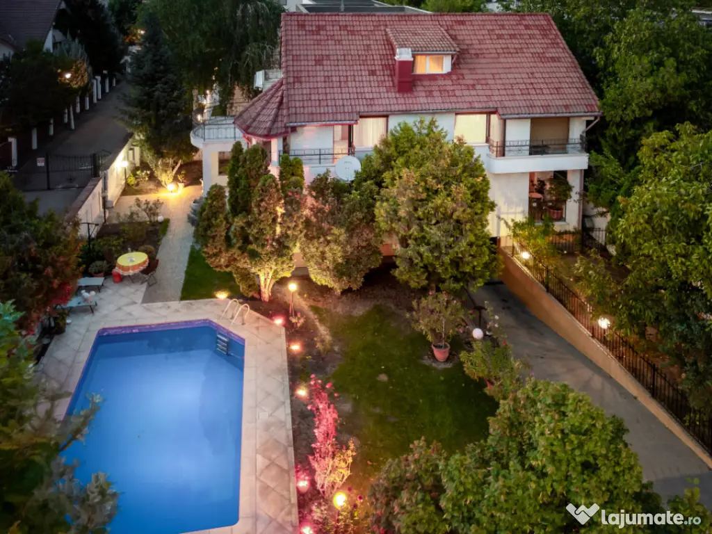 Vilă individuală cu piscină încălzită & wellness | Ero 