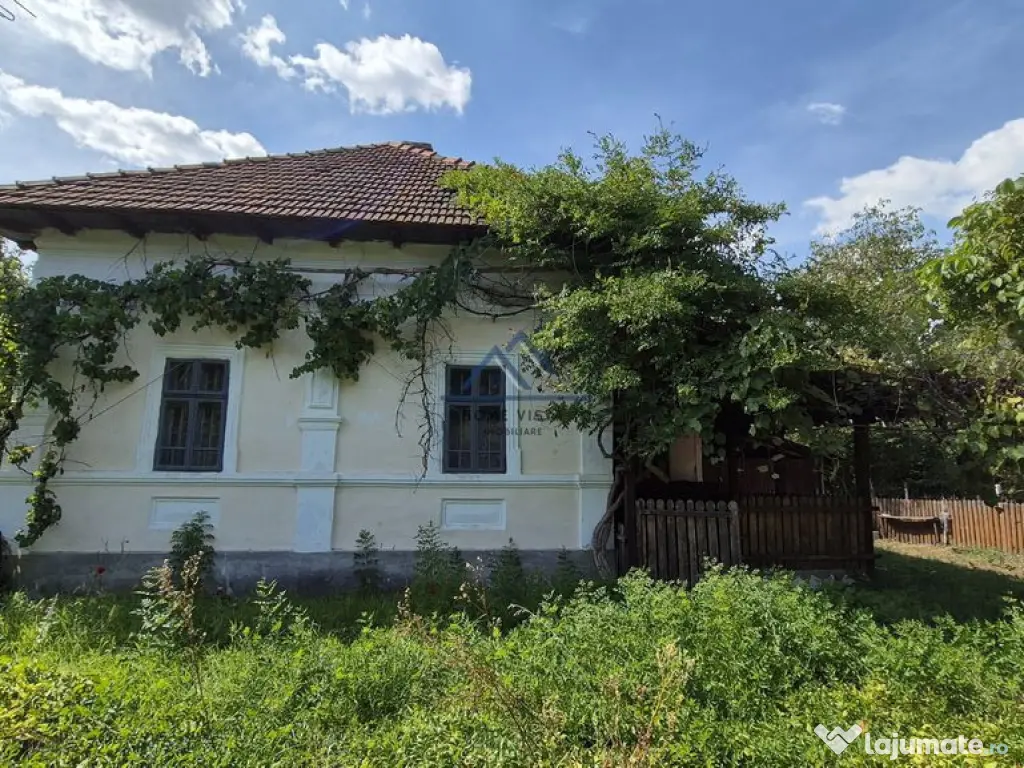 Vânzare casă P + teren 4.717 mp – Com. Călinești, s... 