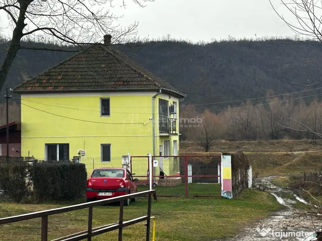 Bocsa Casa D P Etj.1. Garaj si Teren, Zona Mioritica. 