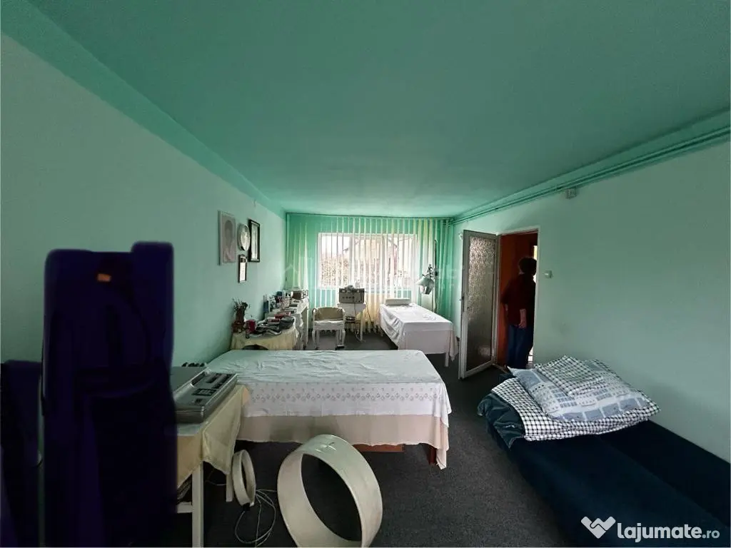 Bocsa Casa D P Etj.1. Garaj si Teren, Zona Mioritica. 