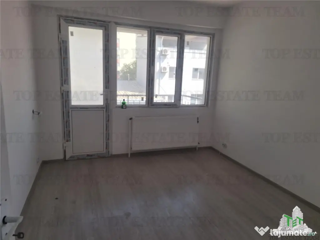 Vila intima cu terasa si teren langa bd. Lacul Tei 