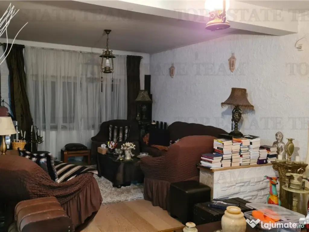 Super afacere, vila cu aspect de conac cu spatii moderne dar 