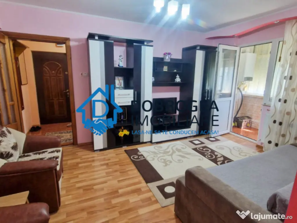 VEST- APARTAMENT 2 CAMERE ,CENTRALA GAZ