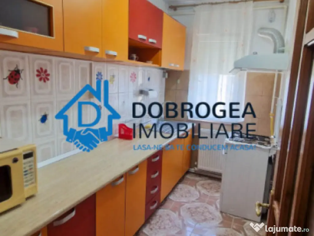 VEST- APARTAMENT 2 CAMERE ,CENTRALA GAZ