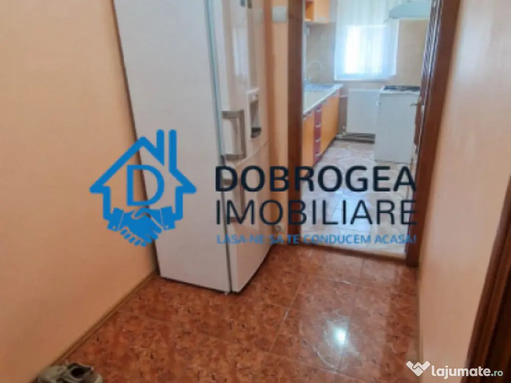 VEST- APARTAMENT 2 CAMERE ,CENTRALA GAZ