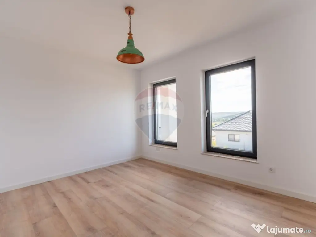 Casa de vanzare, Jucu de Sus, Luminis, 118mp, Finisata Ut... 