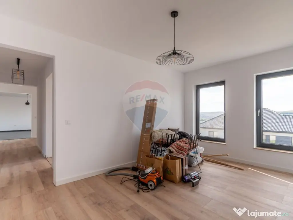 Casa de vanzare, Jucu de Sus, Luminis, 118mp, Finisata Ut... 