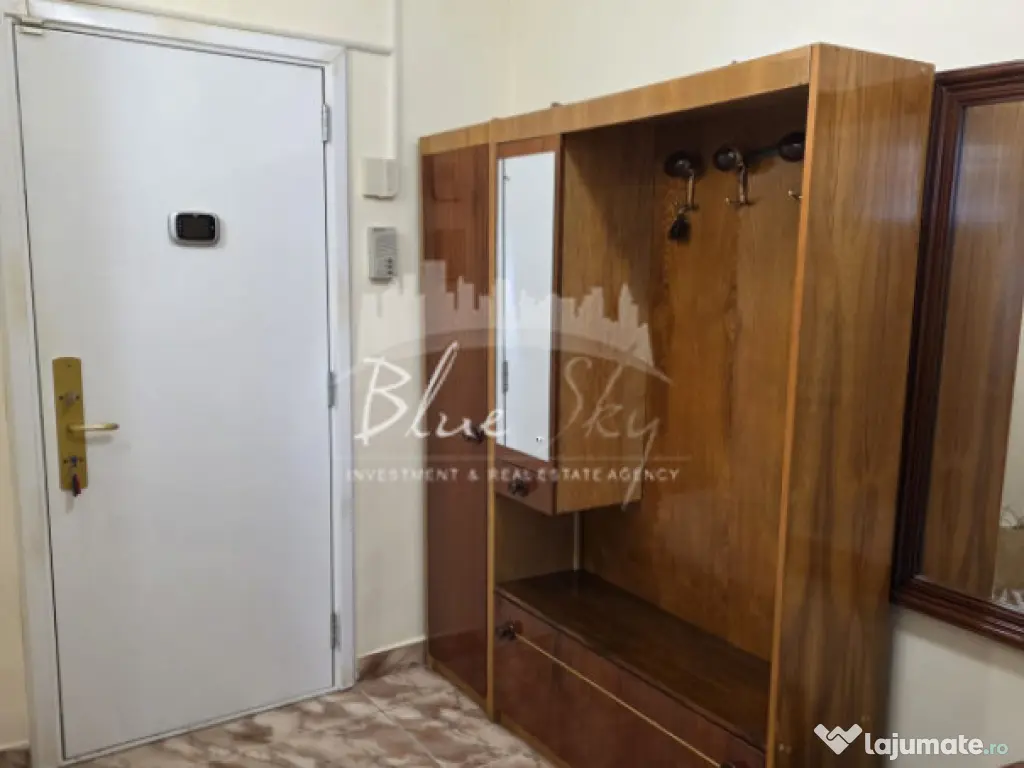 Apartament 3 camere, mobilat situat in Zona Capitol 