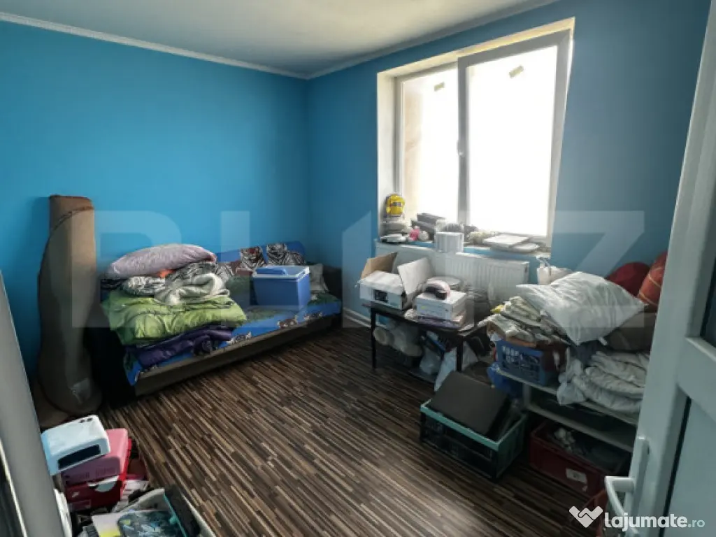 Casa de vanzare, 265 mp, zona Boghis