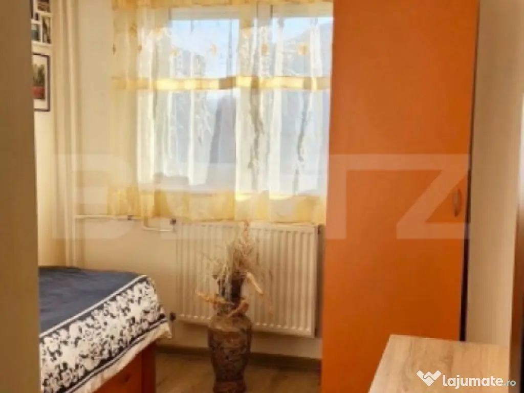 Apartament cu 4 camere, semidecomandat, tip D, 85 mp, Calea