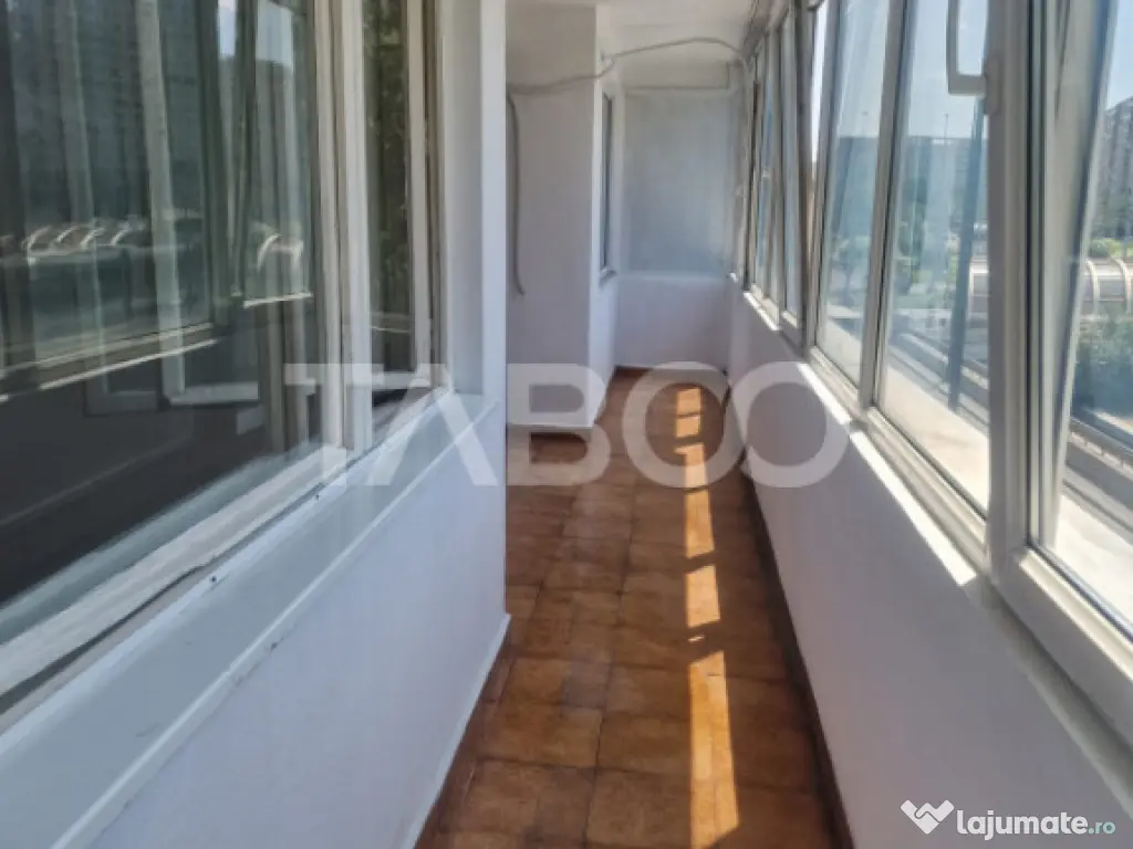 De vanzare apartament 2 camere Obor balcon mare proximitate 