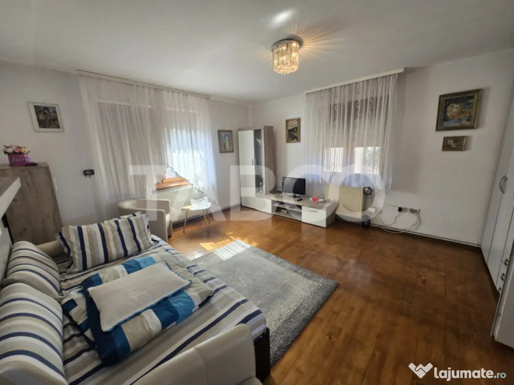 Casa individuala de vanzare 387mp teren 624mp Sura Mica Sibi 