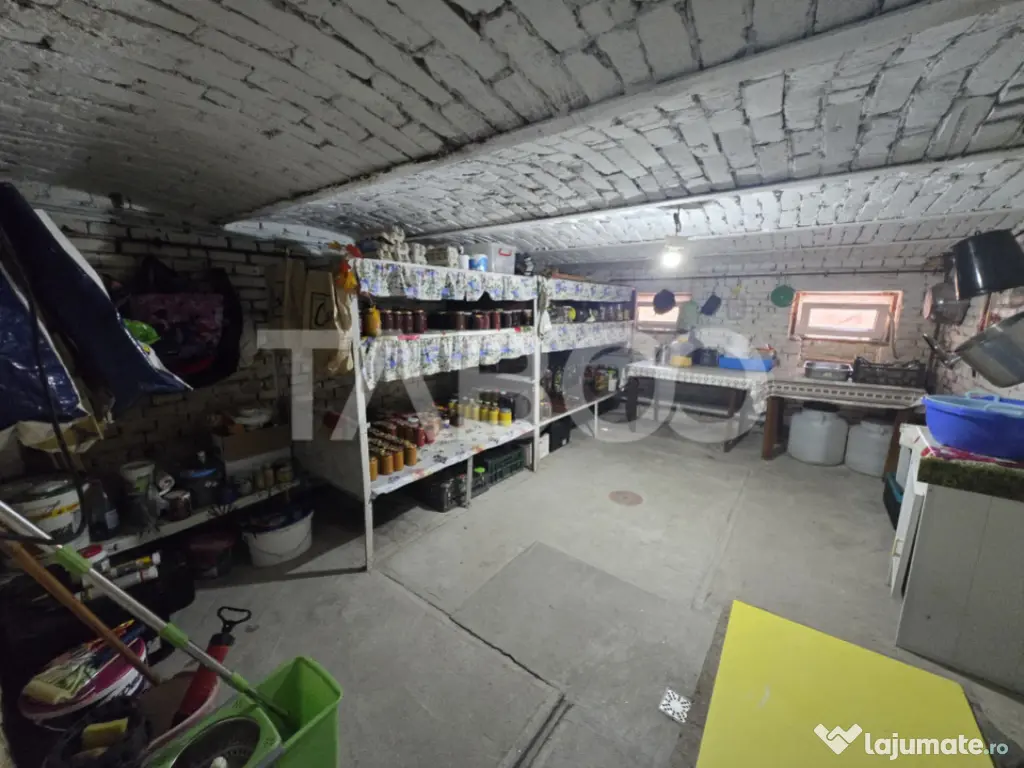 Casa individuala de vanzare 387mp teren 624mp Sura Mica Sibi 