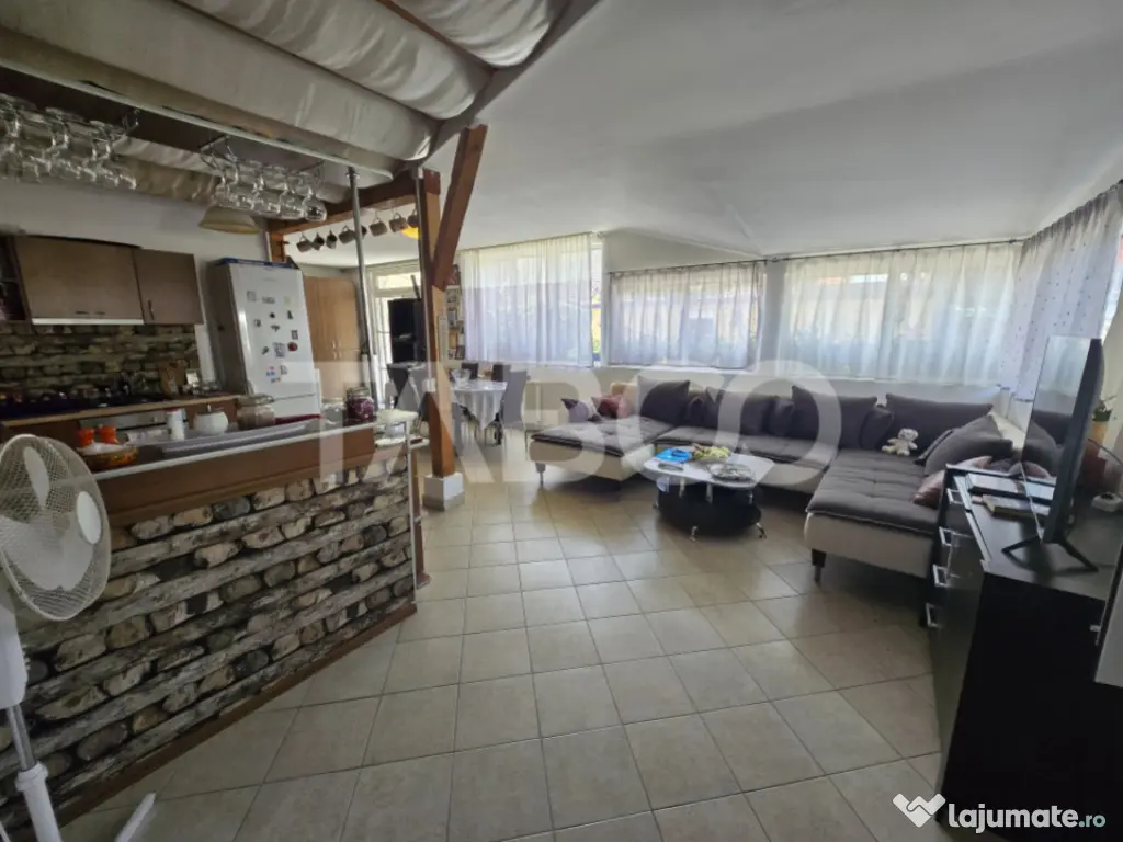 Casa individuala de vanzare 387mp teren 624mp Sura Mica Sibi 