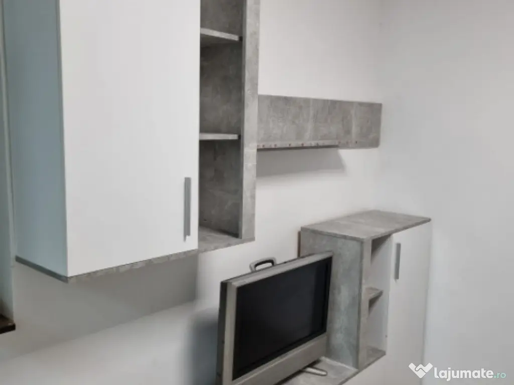 Garsoniera mobilata si utilata zona Broscarie