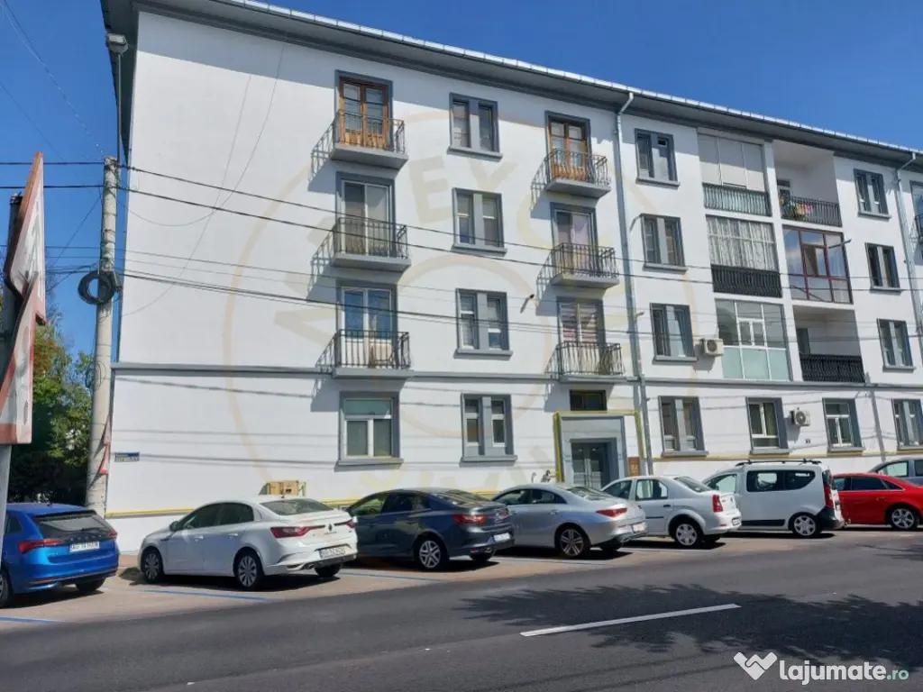 Apartament ultracentral - 2 camere - zona Primariei 