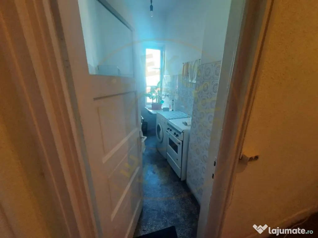 Apartament ultracentral - 2 camere - zona Primariei 