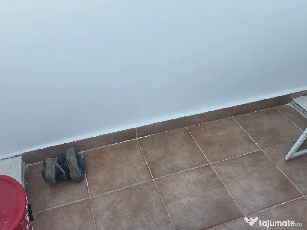 Vand apartament 3 camere in Deva, str. Scarisoara (Astoria), etaj 3, 