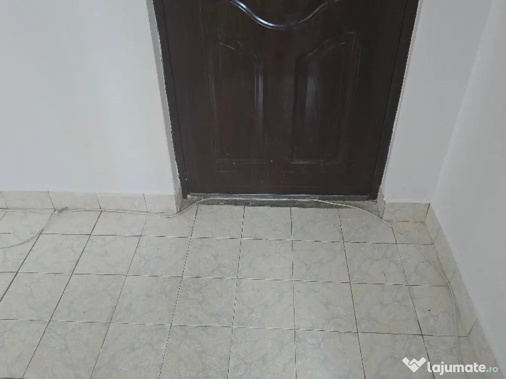 Vand apartament 3 camere in Deva, str. Scarisoara (Astoria), etaj 3, 