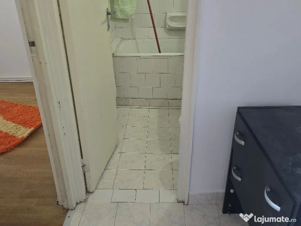 Vand apartament 3 camere in Deva, str. Scarisoara (Astoria), etaj 3, 