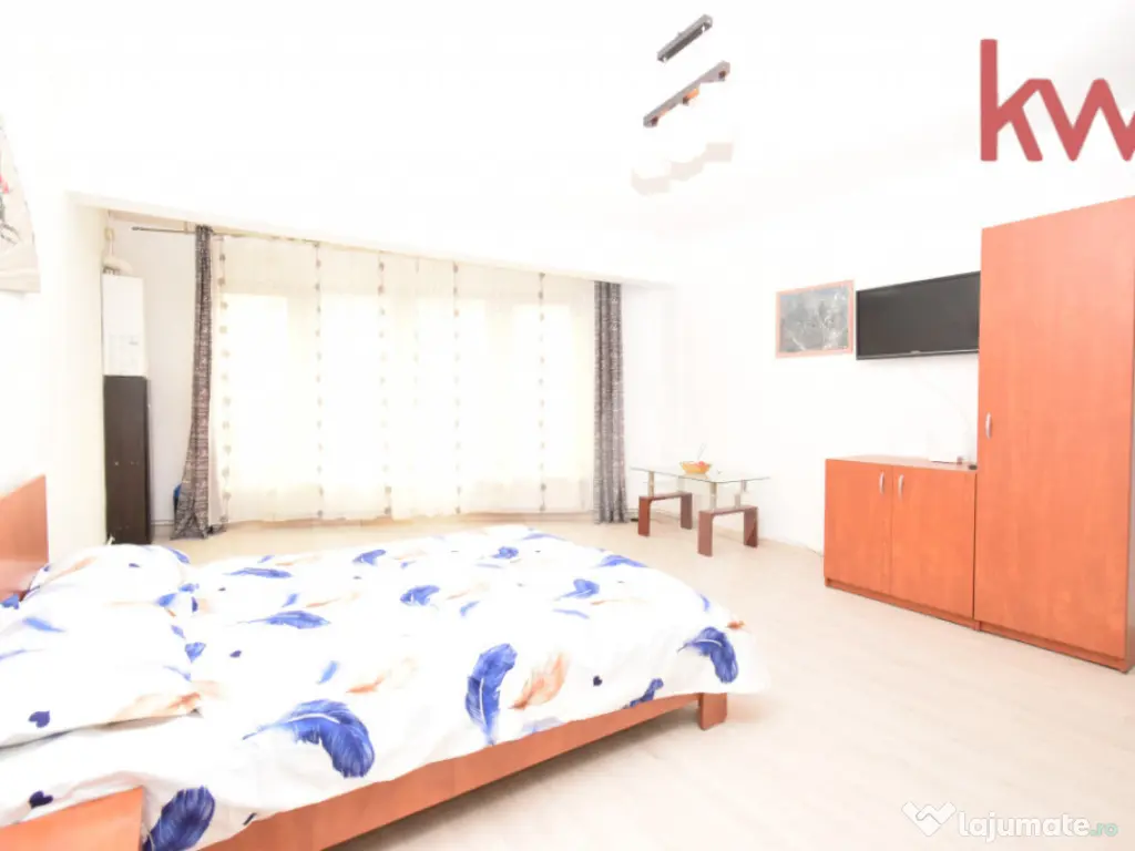 Casa cu potential comercial semicentral Craiova 