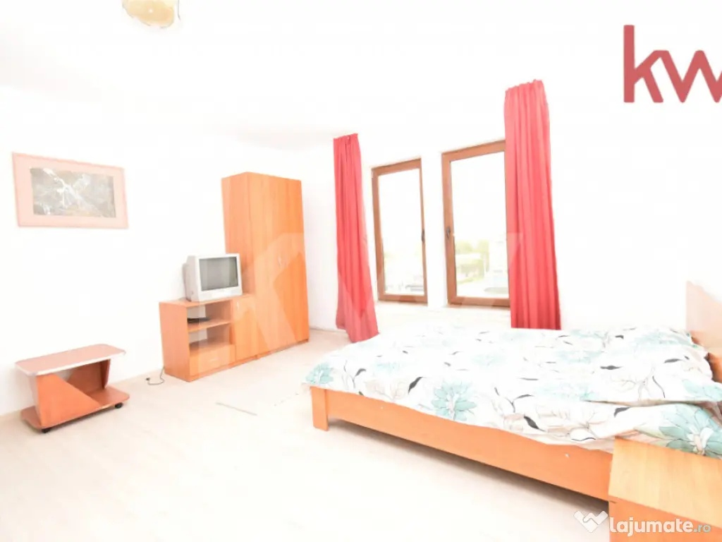 Casa cu potential comercial semicentral Craiova 