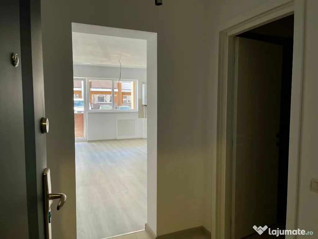 Apartament de tip studio cu debara mare, Subcetate pret BLACK FRIDAY 