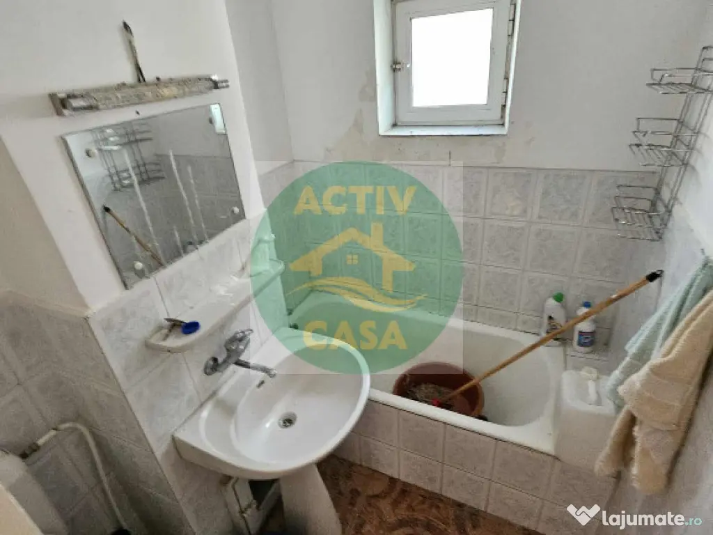 Apartament 4 camere, 2 bai, 2 balcoane